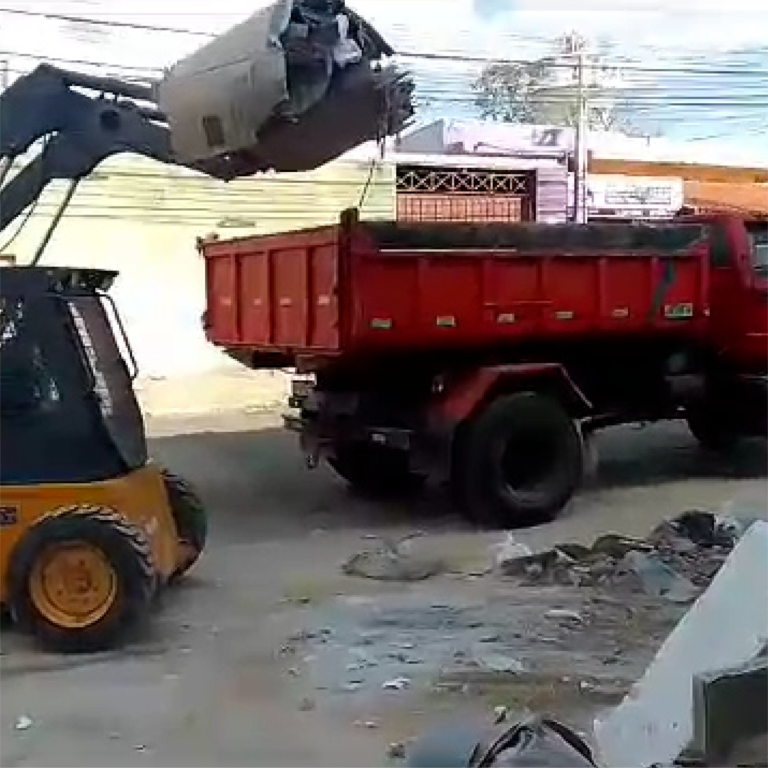 Fabio-Sousa-Terraplenagem-Remocao-de-entulho