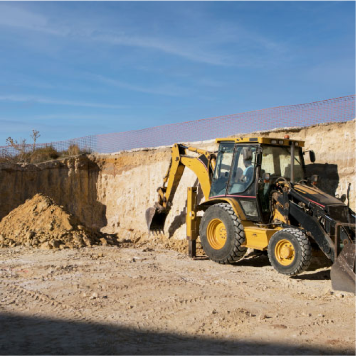 F Sousa Terraplenagem - ilustração E - Retroescavadeira caterpillar